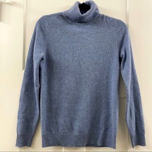 Lord & Taylor Cashmere Turtleneck Sweater in Small